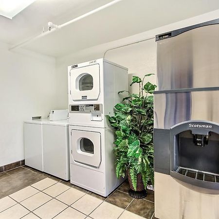 Motel 6-Watsonville, Ca - Monterey Area Εξωτερικό φωτογραφία