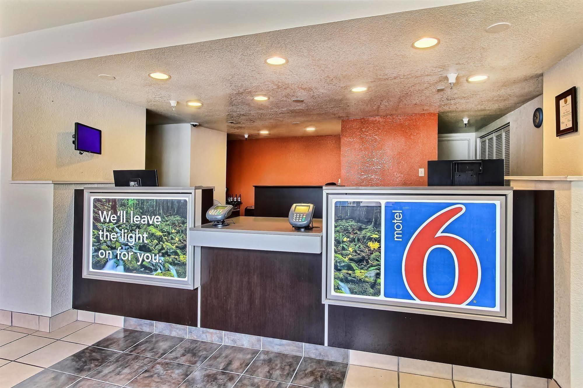 Motel 6-Watsonville, Ca - Monterey Area Εξωτερικό φωτογραφία