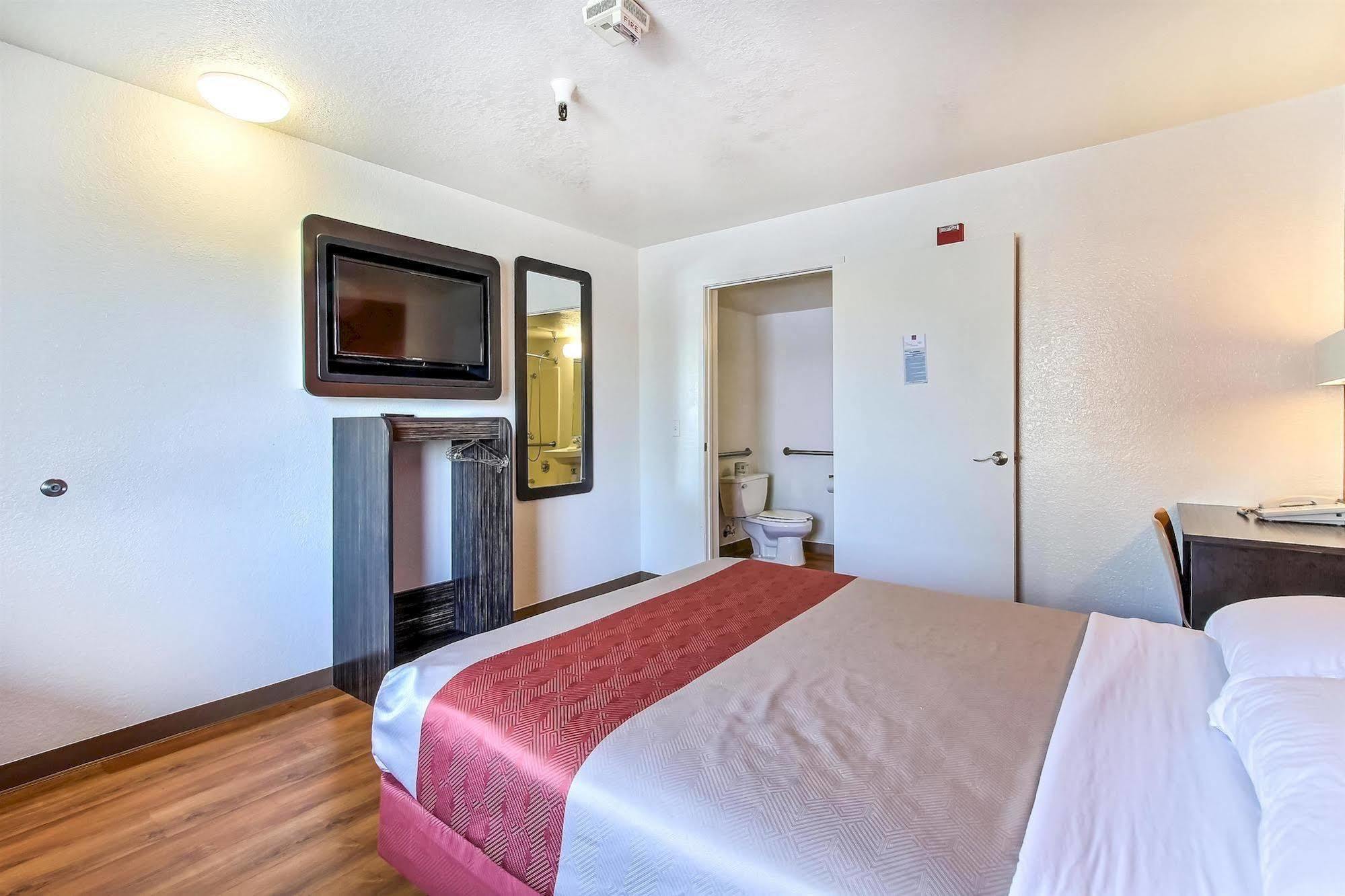 Motel 6-Watsonville, Ca - Monterey Area Εξωτερικό φωτογραφία